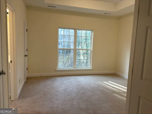 $1,800 | 74 Lockerbie Court, Unit 201, Clayton, GA 30525