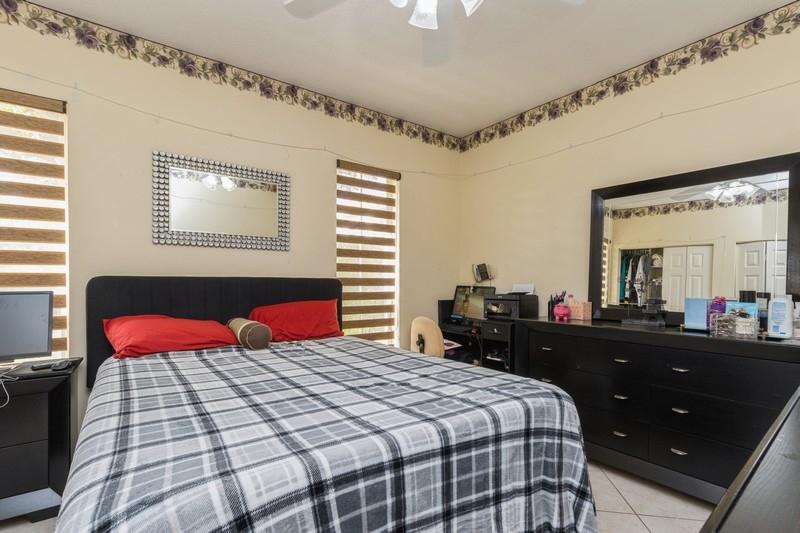 17244 Antigua Point Way Boca Raton, FL 33487 - Photo 8 of 11 second bed