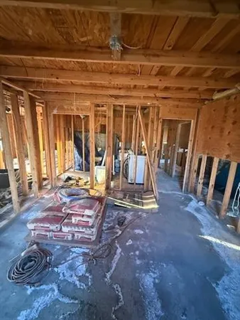 $74,999 | 160 East 26th Place, Larose, LA 70373