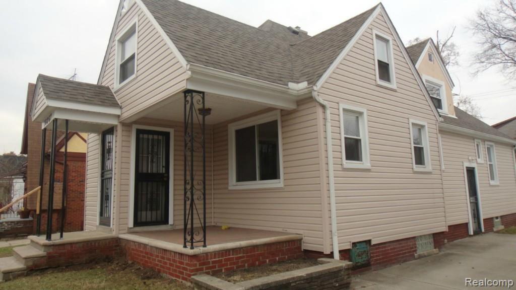 16867 Inverness Street Detroit, MI 48221 - Photo 3 of 23 DSC00970.jpg