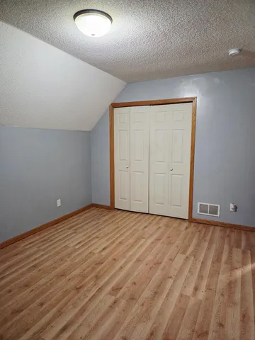 $299,900 | 925 Marion Street, St. Paul, MN 55117