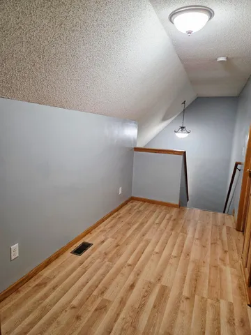 $299,900 | 925 Marion Street, St. Paul, MN 55117