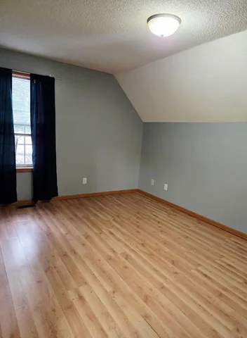 $299,900 | 925 Marion Street, St. Paul, MN 55117