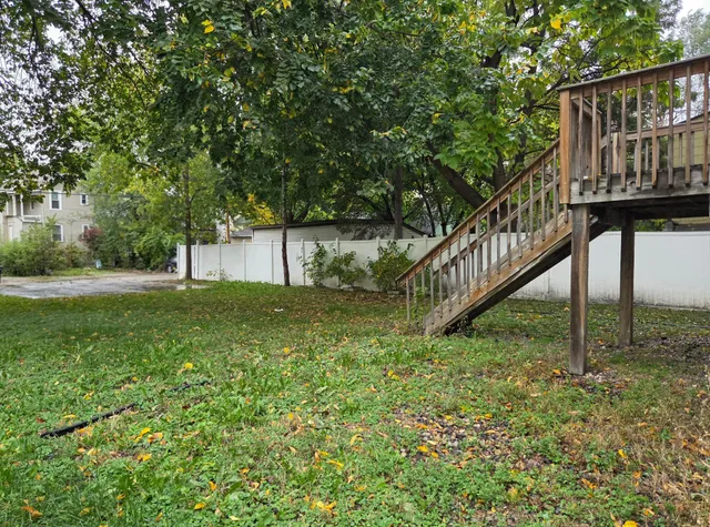 $299,900 | 925 Marion Street, St. Paul, MN 55117