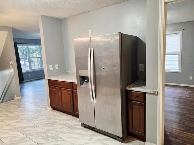 $299,900 | 925 Marion Street, St. Paul, MN 55117