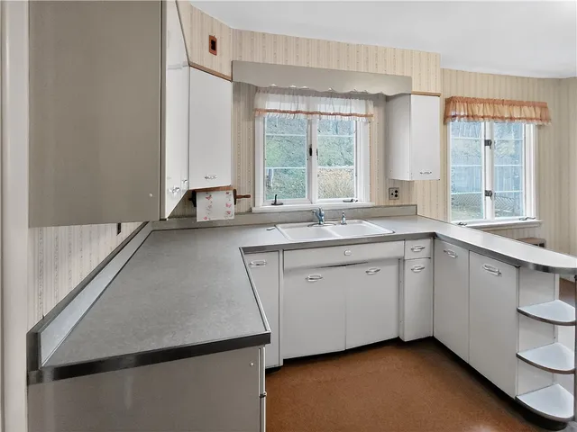 $179,900 | 52 Roosevelt Avenue, Roxbury, NY 12474