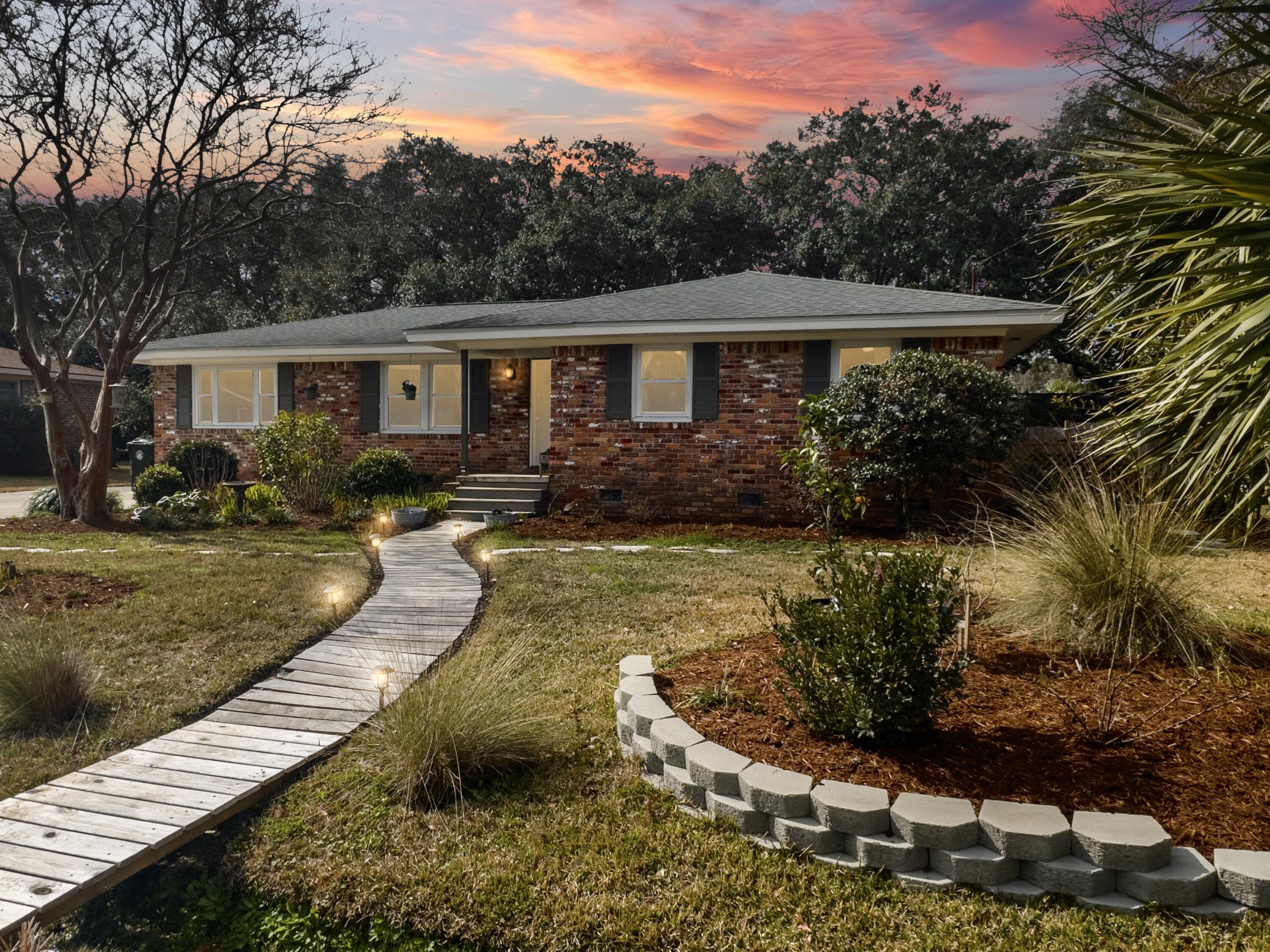 11 Boardman Road Charleston, SC 29407 - Photo 1 of 64 11 Boardman