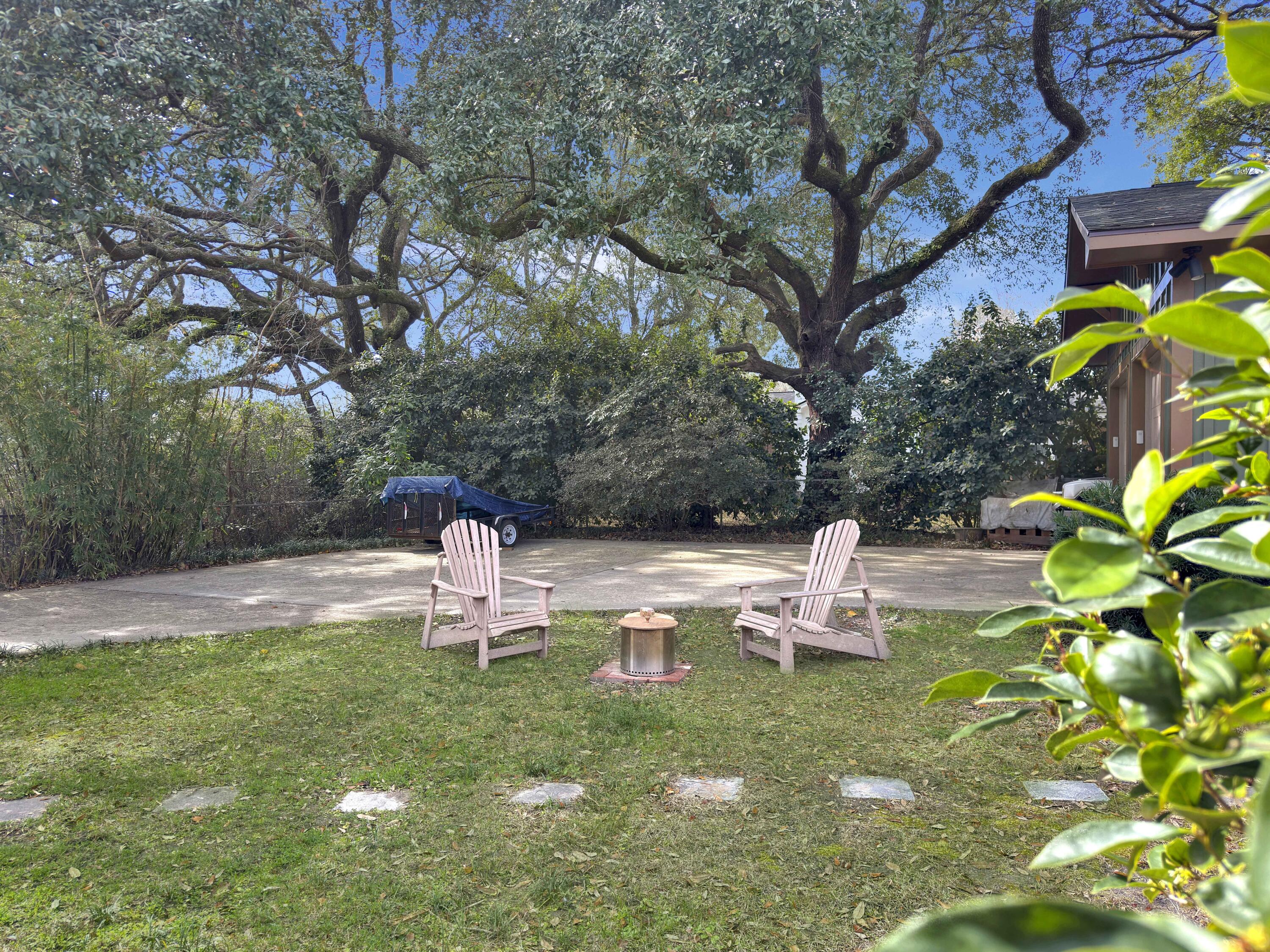 11 Boardman Road Charleston, SC 29407 - Photo 41 of 64 backyard