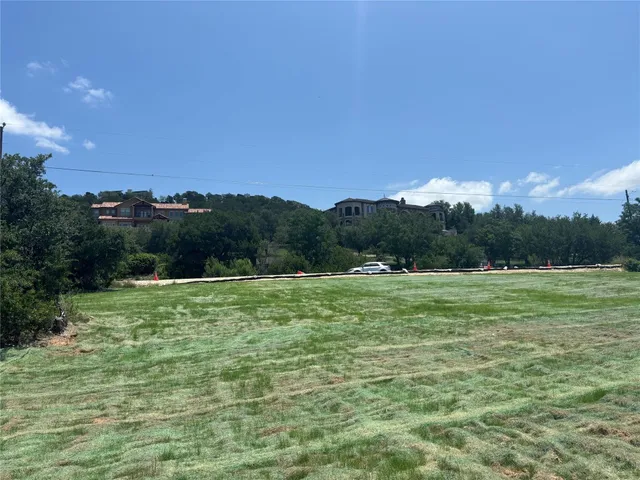 $395,000 | 8324 Lime Creek Road, Volente, TX 78641