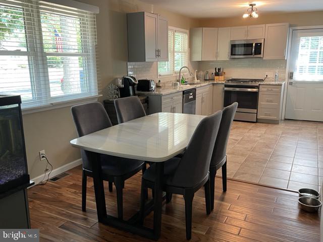839 Buck Road Pittsgrove, NJ 08318 - Photo 16 of 48 dining area