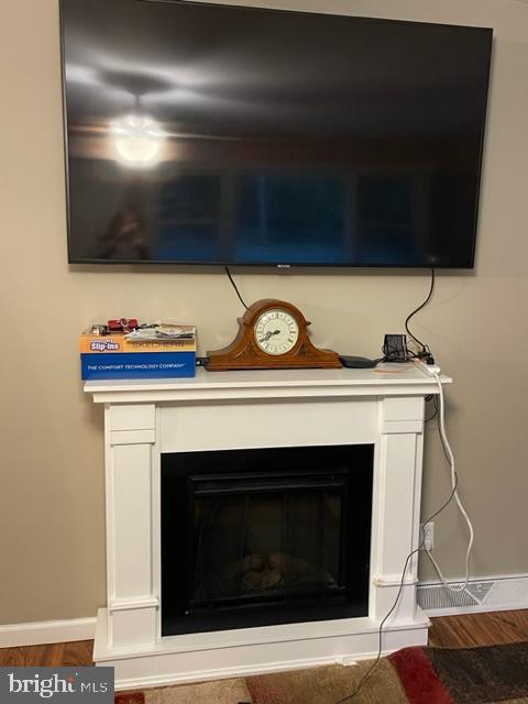 839 Buck Road Pittsgrove, NJ 08318 - Photo 21 of 48 mounted TV