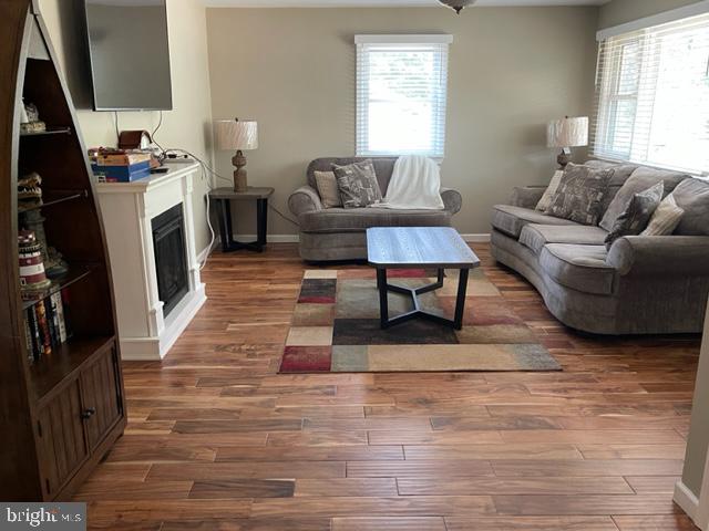 839 Buck Road Pittsgrove, NJ 08318 - Photo 26 of 48 livingroom