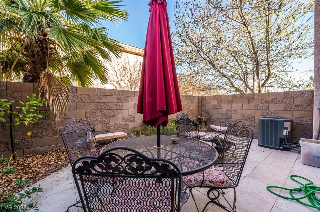 1633 Cave Spring Drive Henderson, NV 89014 - Photo 32 of 46