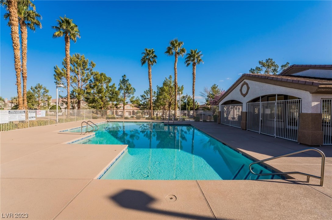 1633 Cave Spring Drive Henderson, NV 89014 - Photo 37 of 46