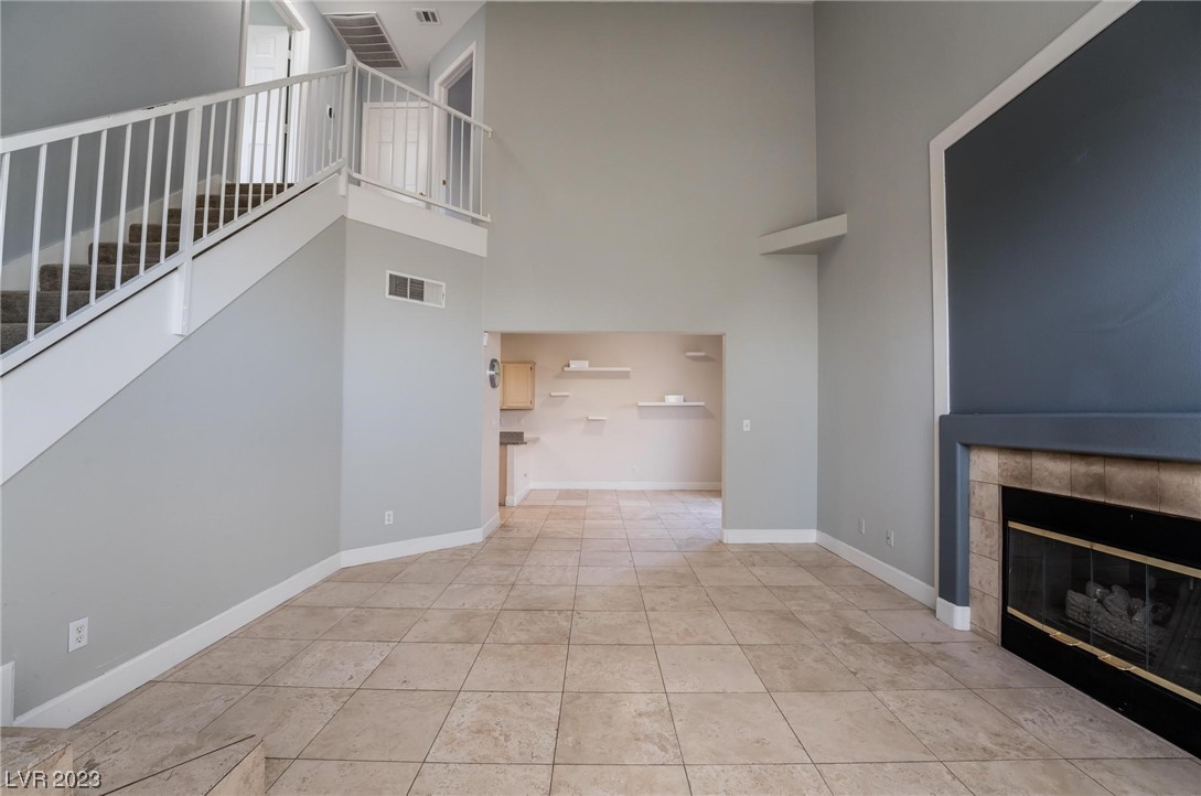 1633 Cave Spring Drive Henderson, NV 89014 - Photo 8 of 46