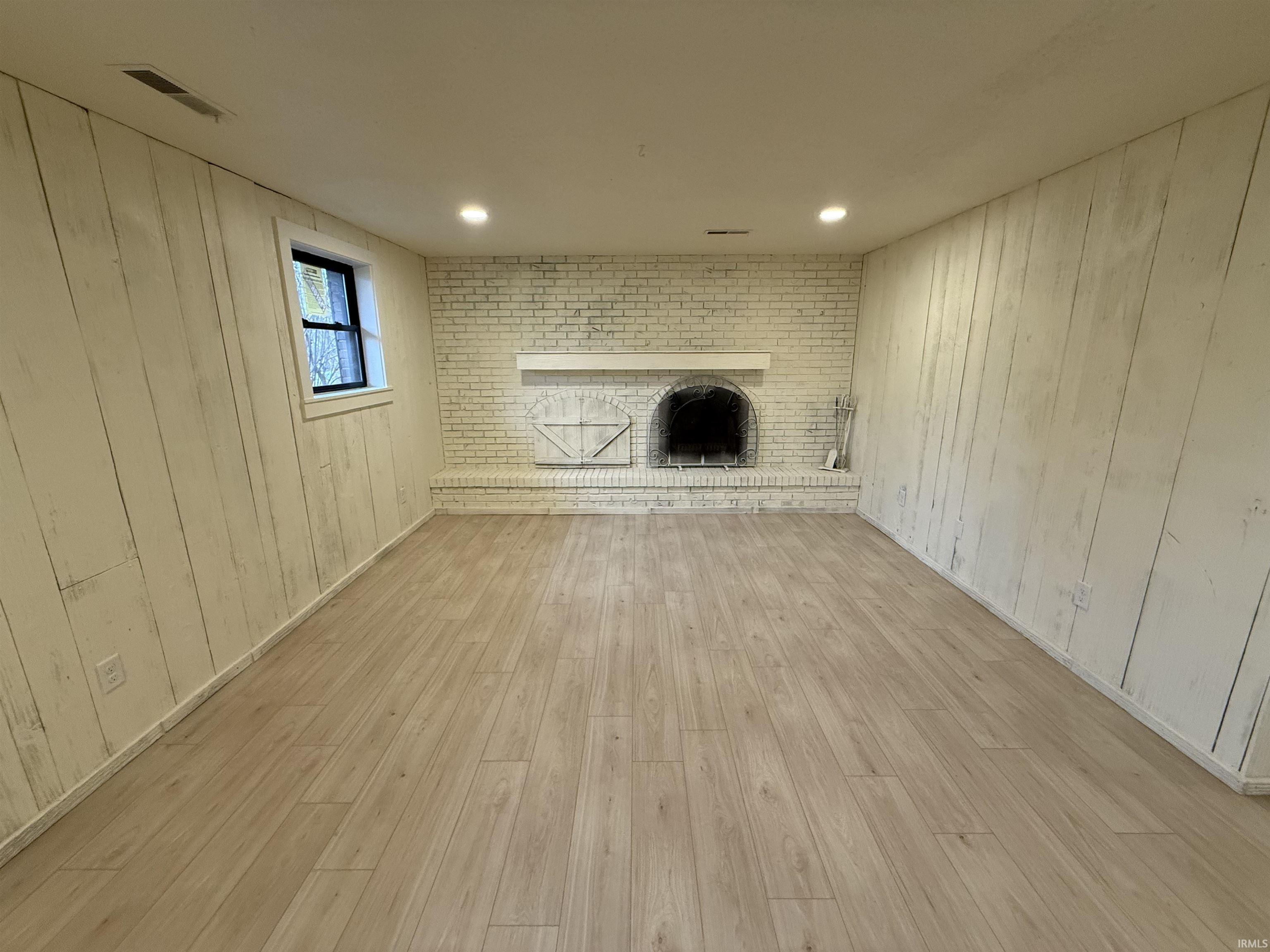 1718 Ridgeway Avenue Vincennes, IN 47591 - Photo 19 of 33