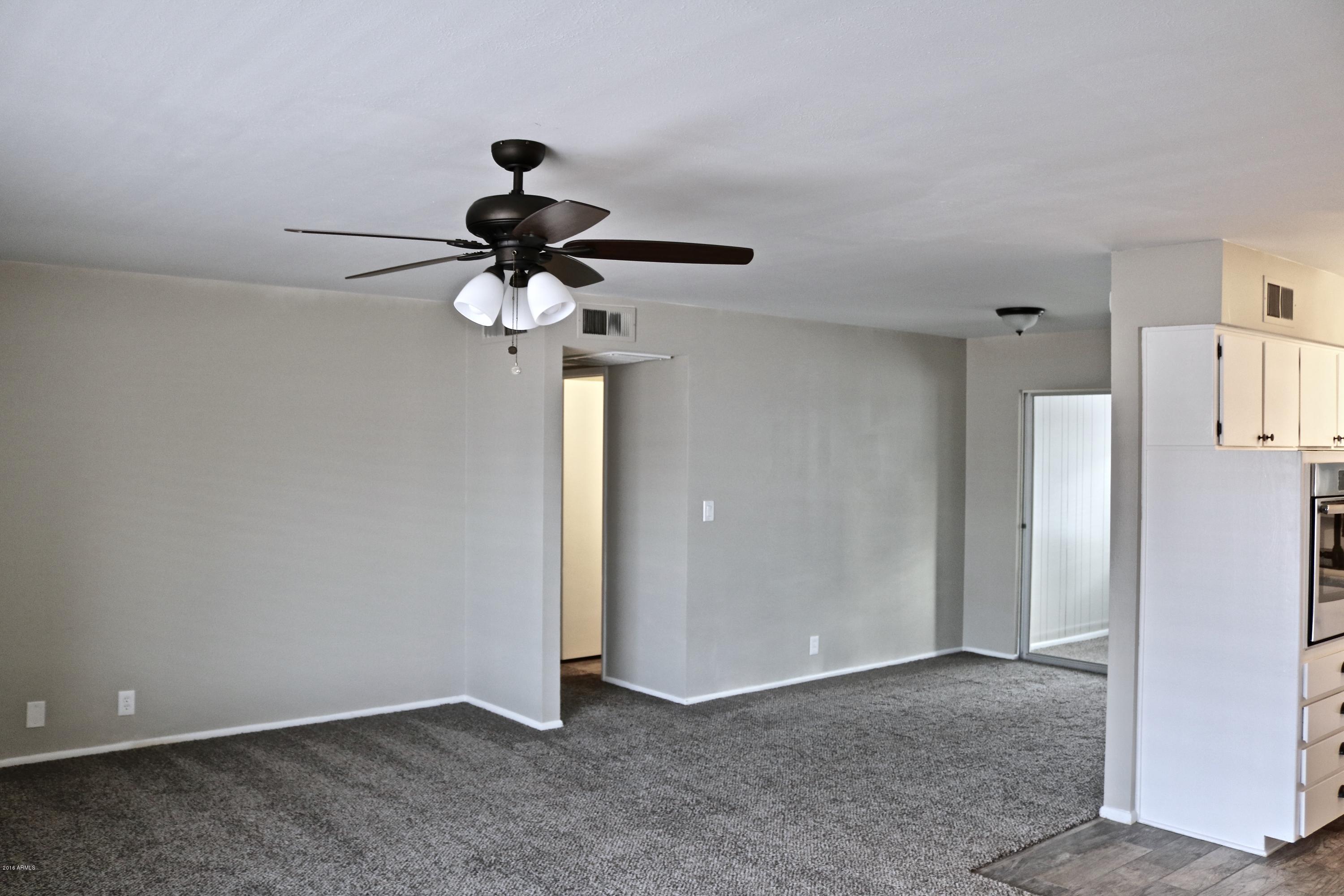 5309 Casper Road Mesa, AZ 85205 - Photo 12 of 33 Living area
