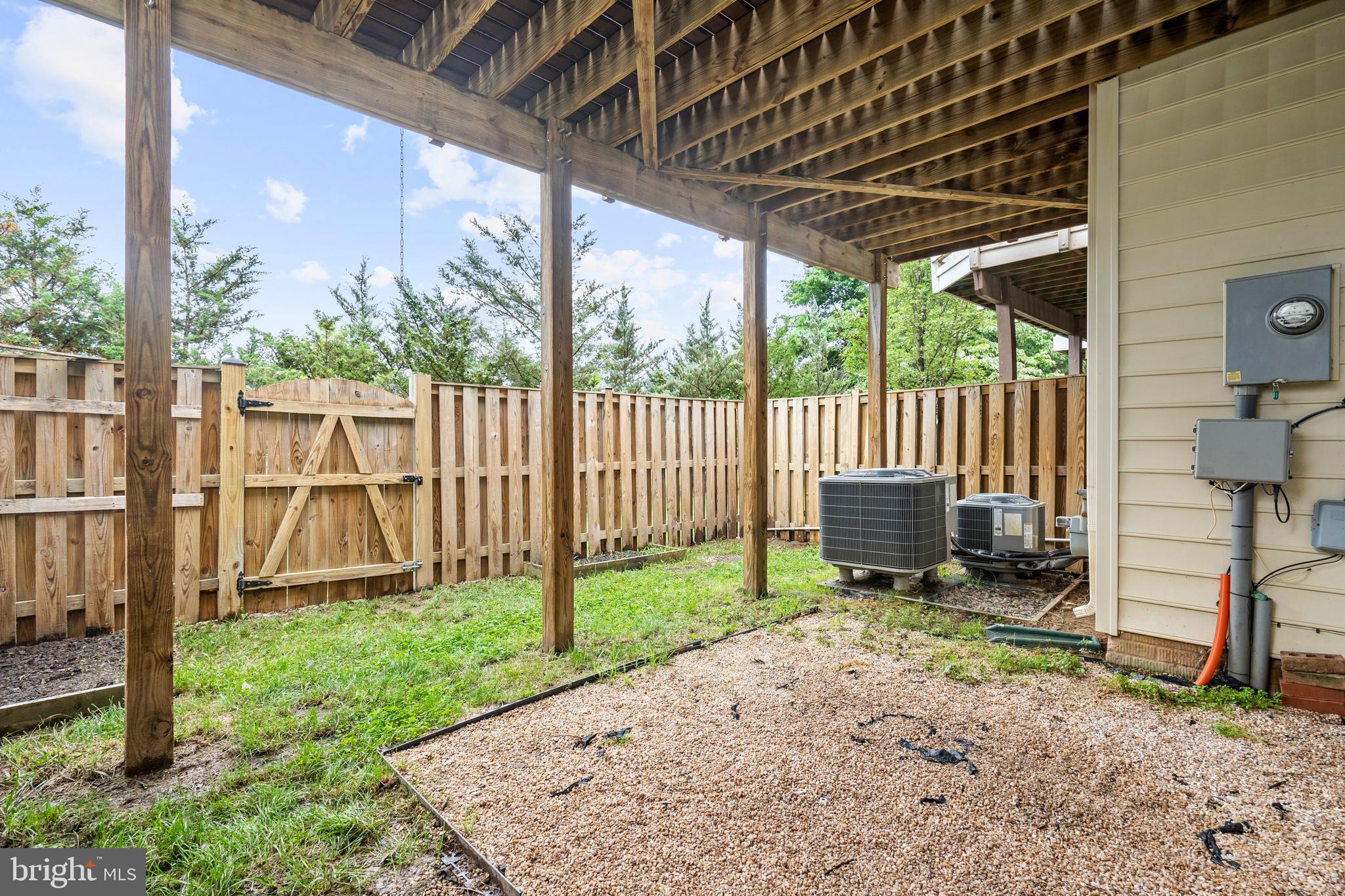 25242 Lyon Terrace Chantilly, VA 20152 - Photo 23 of 25