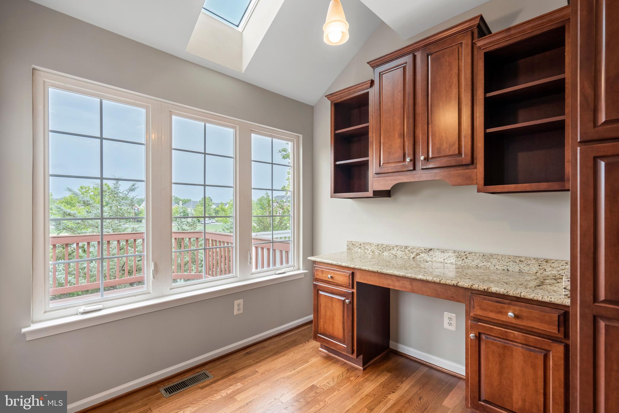 25242 Lyon Terrace Chantilly, VA 20152 - Photo 10 of 25