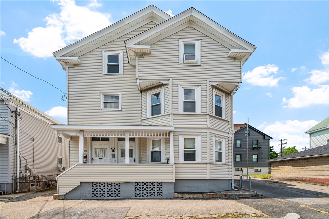 52 Furnace Street, Unit 3 Providence, RI 02903 - Photo 2 of 20