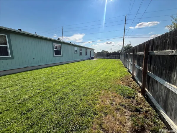 $220,000 | 2472 Lowell Avenue, Burlington, CO 80807