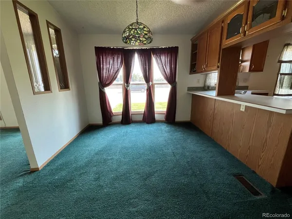 $220,000 | 2472 Lowell Avenue, Burlington, CO 80807