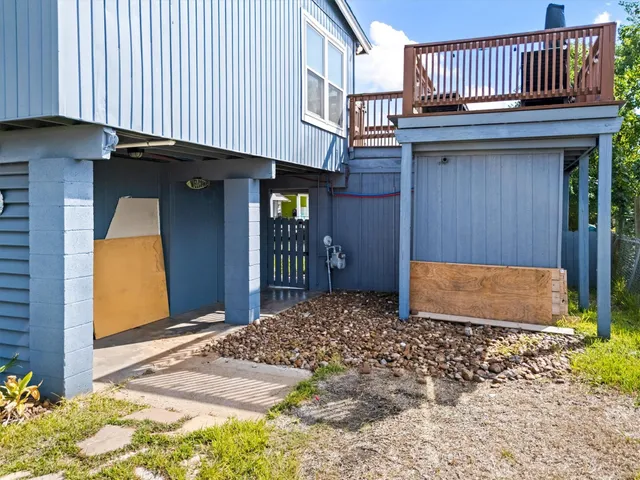 $2,400 | 370 Ling Street, Hitchcock, TX 77563