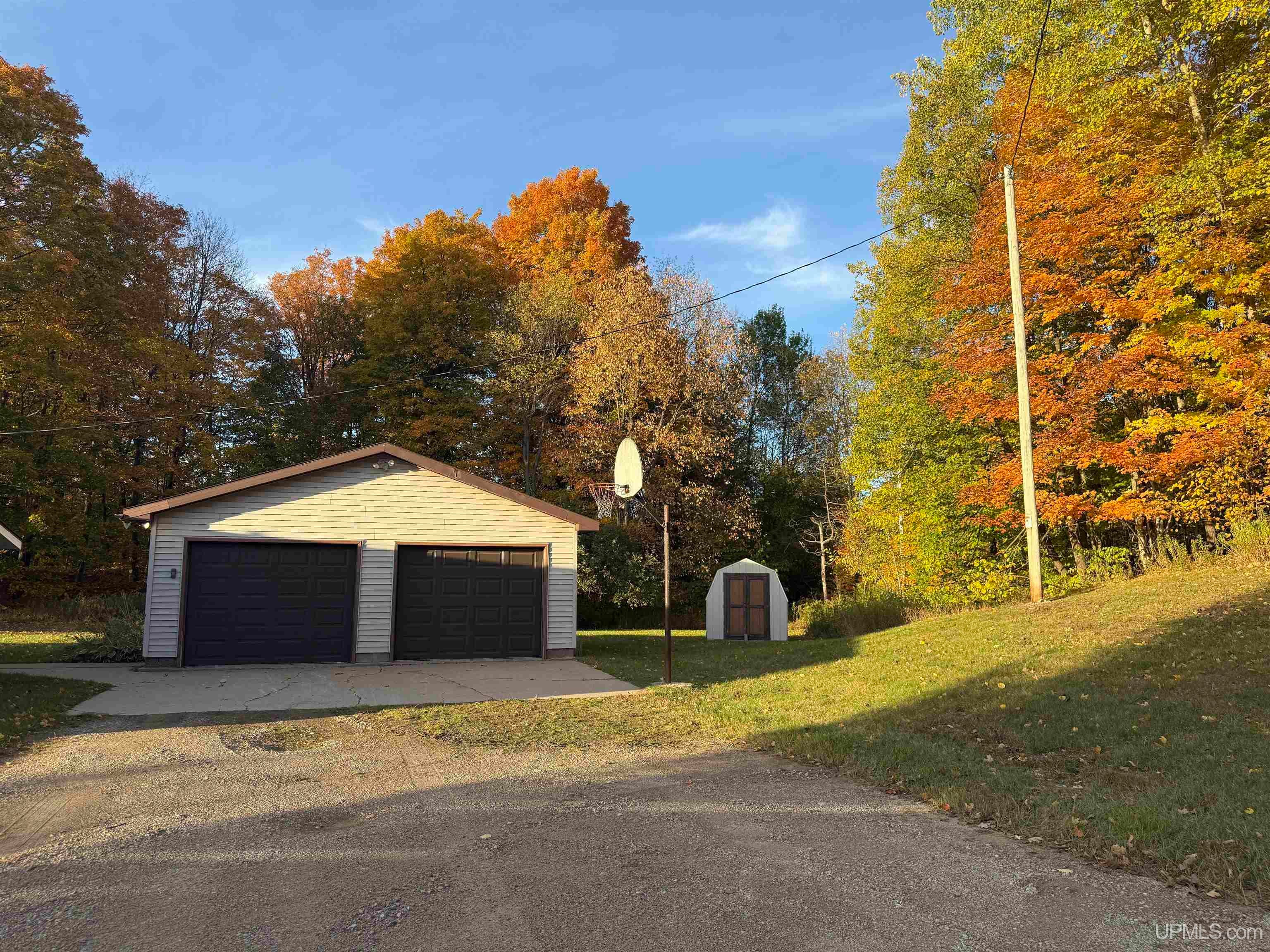 E3712 26 Road Chatham, MI 49816 - Photo 21 of 31 Gallery Image 21