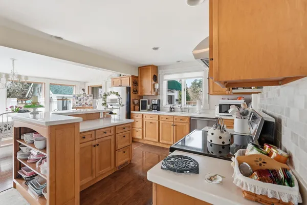 $499,900 | 11300 Clinton Road, Clinton, MI 49236