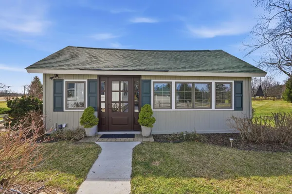 $499,900 | 11300 Clinton Road, Clinton, MI 49236