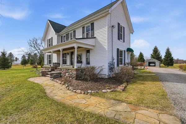 $499,900 | 11300 Clinton Road, Clinton, MI 49236