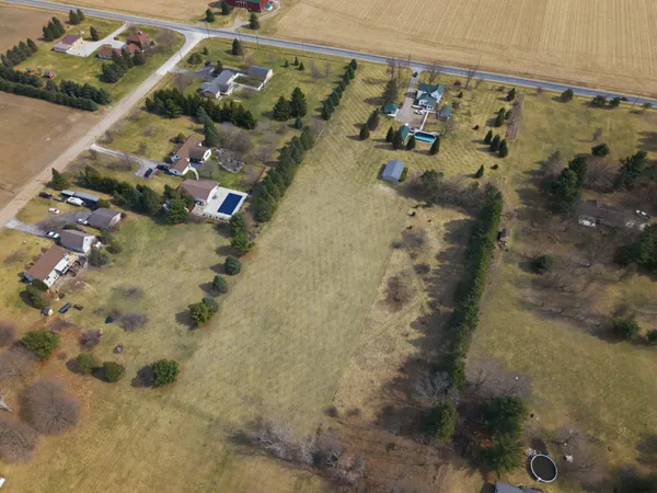 $499,900 | 11300 Clinton Road, Clinton, MI 49236