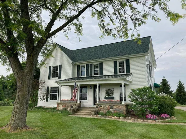 $499,900 | 11300 Clinton Road, Clinton, MI 49236