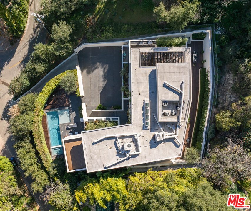 7681 Willow Glen Road Los Angeles, CA 90046 - Photo 71 of 71