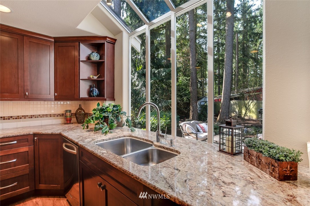 14821 160th Place Southeast Renton, WA 98059 - Photo 12 of 25 Gallery Image 12