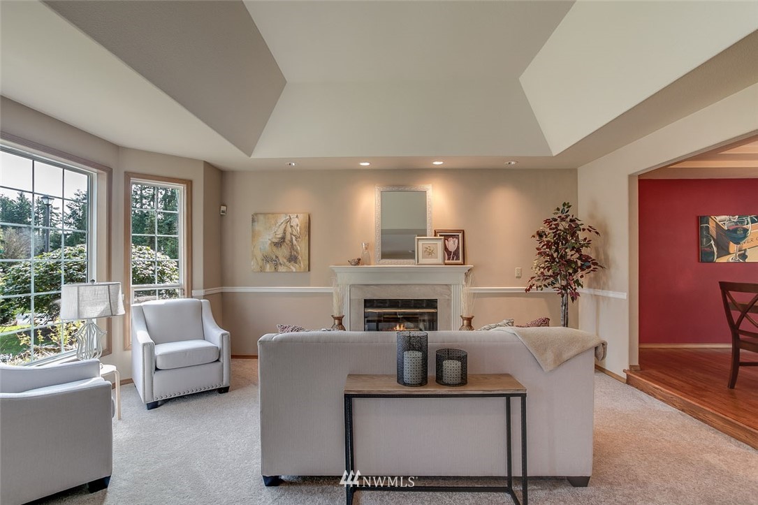 14821 160th Place Southeast Renton, WA 98059 - Photo 5 of 25 Gallery Image 5
