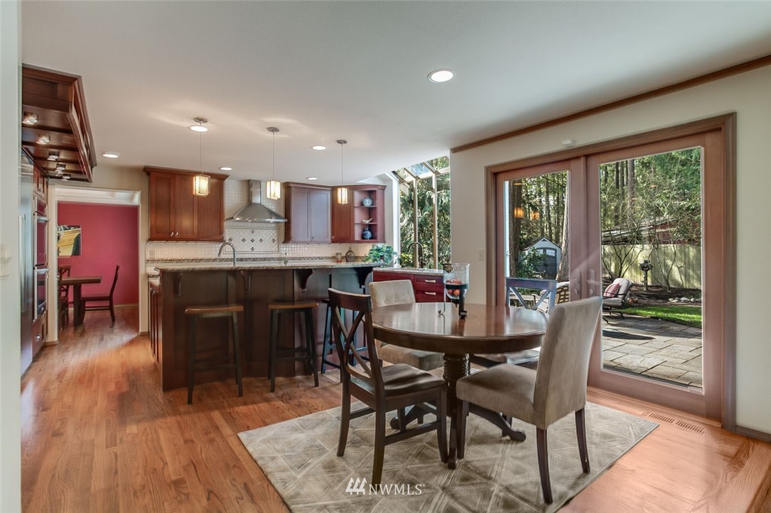 14821 160th Place Southeast Renton, WA 98059 - Photo 8 of 25 Gallery Image 8