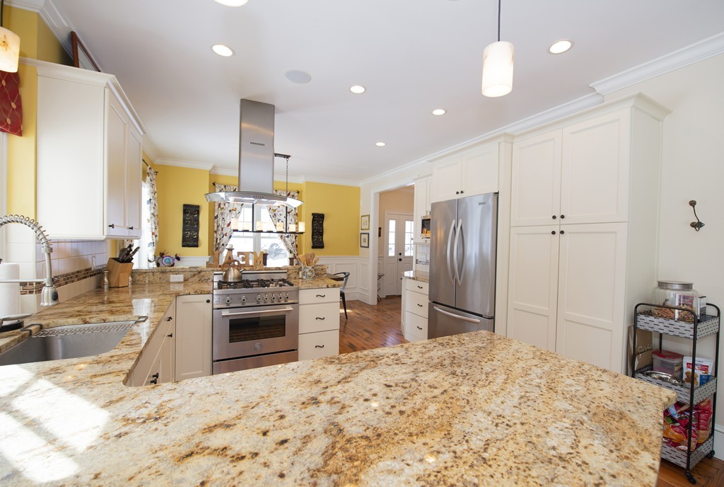 7 Sage Hill Road, Unit 7 Wayland, MA 01778 - Photo 6 of 26 Gallery Image 6