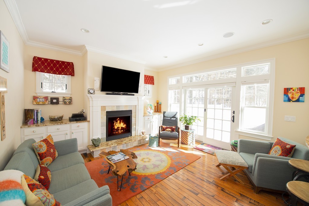7 Sage Hill Road, Unit 7 Wayland, MA 01778 - Photo 9 of 26 Gallery Image 9