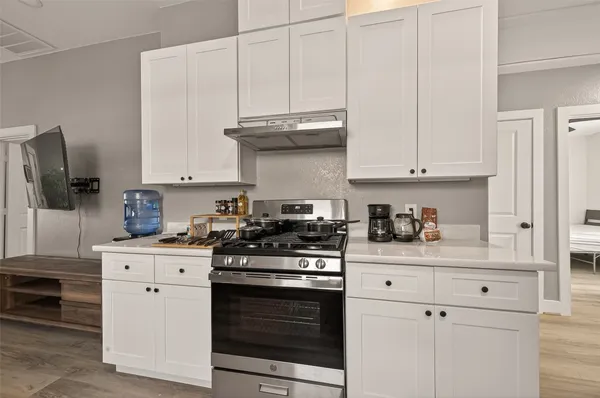 $2,150 | 4309 Beggs Street, Houston, TX 77009