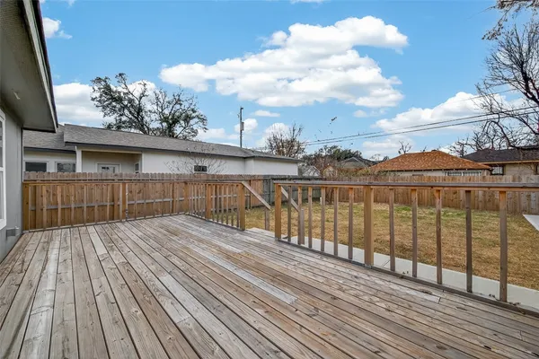 $2,150 | 4309 Beggs Street, Houston, TX 77009
