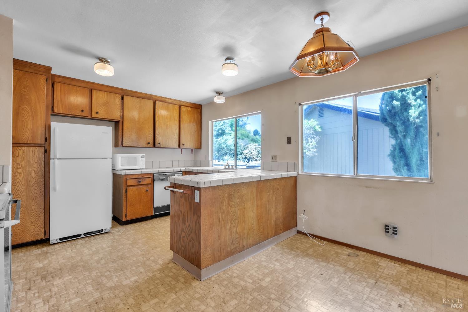 7126 Carillon Court Rohnert Park, CA 94928 - Photo 7 of 29