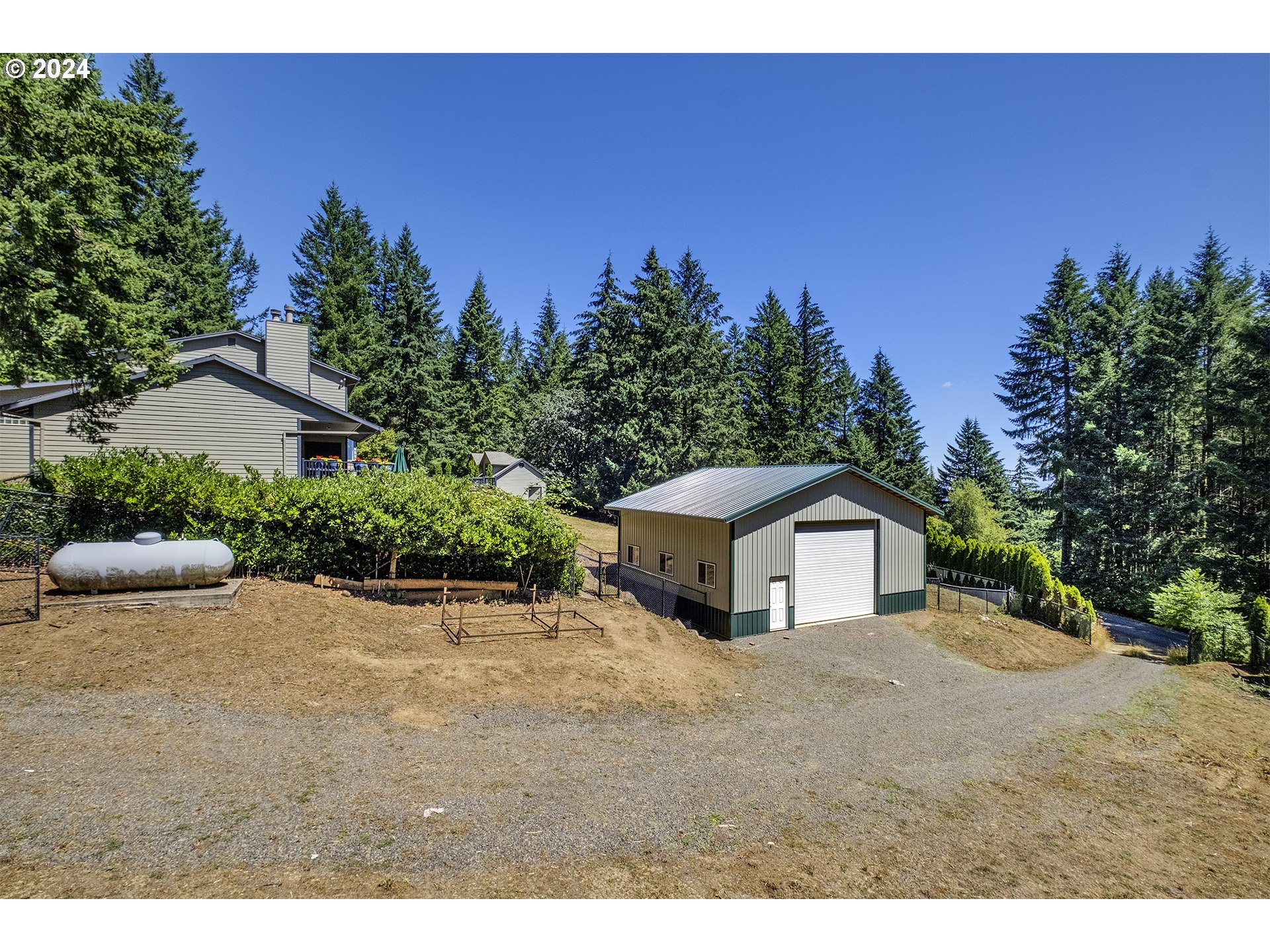24335 Southwest Melott Road Hillsboro, OR 97123 - Photo 42 of 48 Gallery Image 42