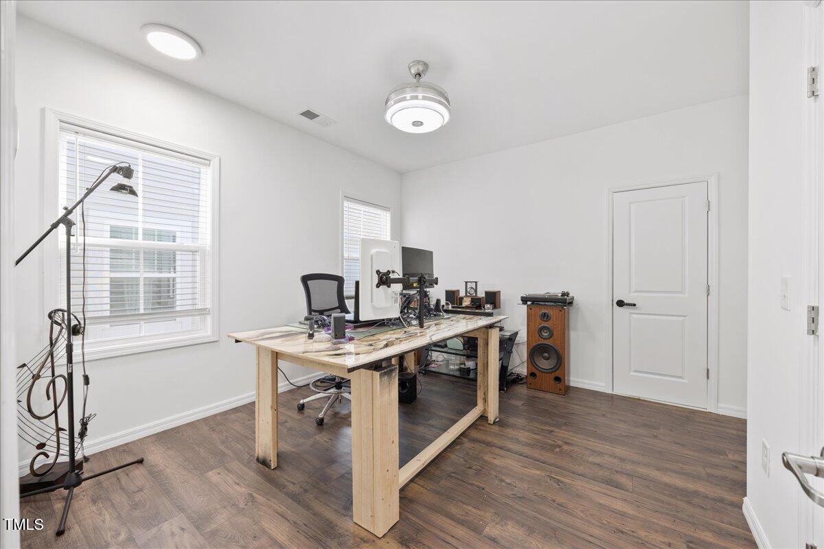 5520 Advancing Avenue Raleigh, NC 27616 - Photo 42 of 56 Guestroom A