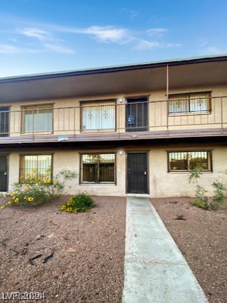 595 South Royal Crest Cir Unit 14  