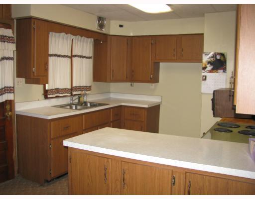 1148 Eldersville Road Burgettstown, PA 15021 - Photo 4 of 11 Kitchen.
