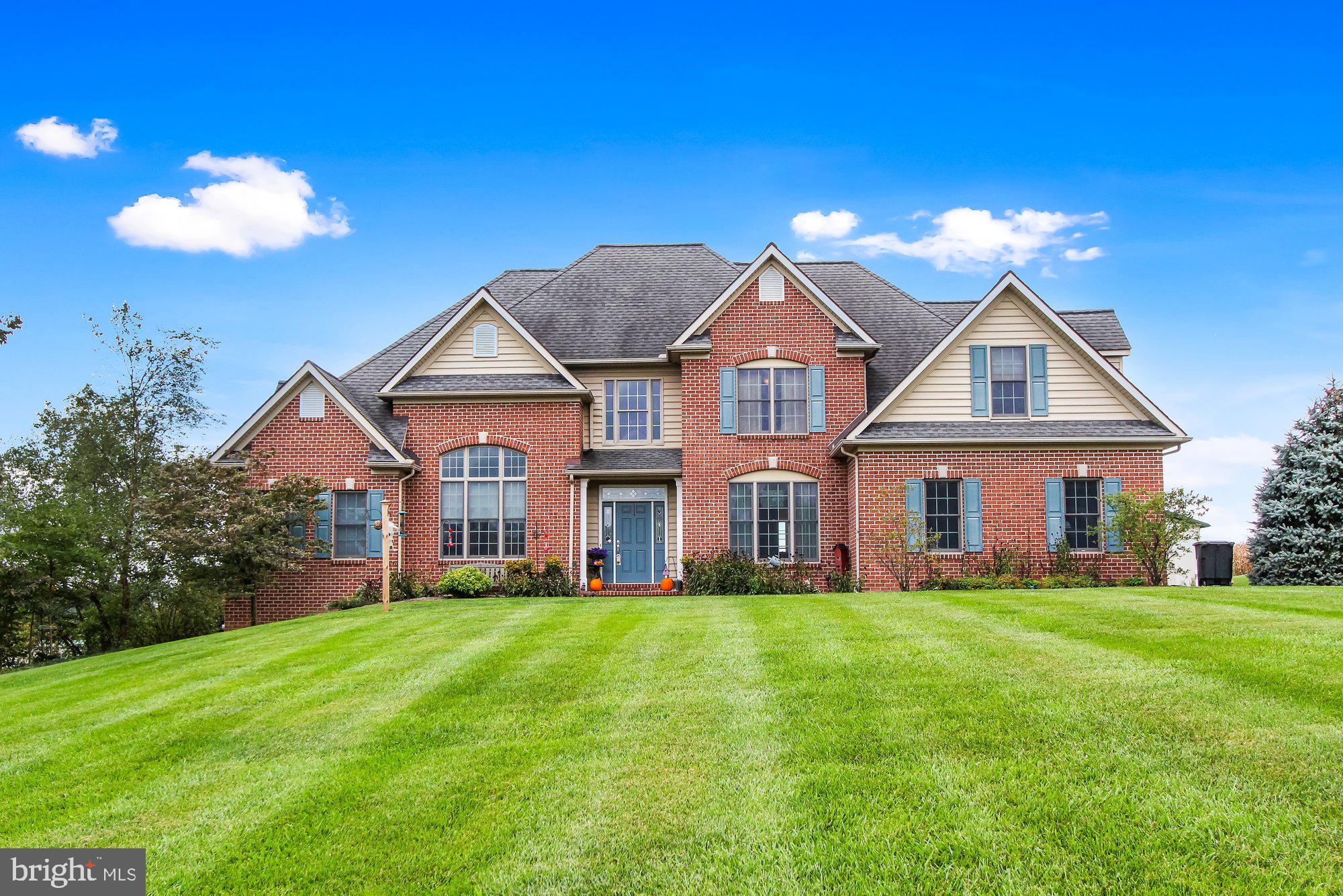 930 White Oak Road Windsor, PA 17366 - Photo 1 of 72 Welcome to 930 White Oak Rd.