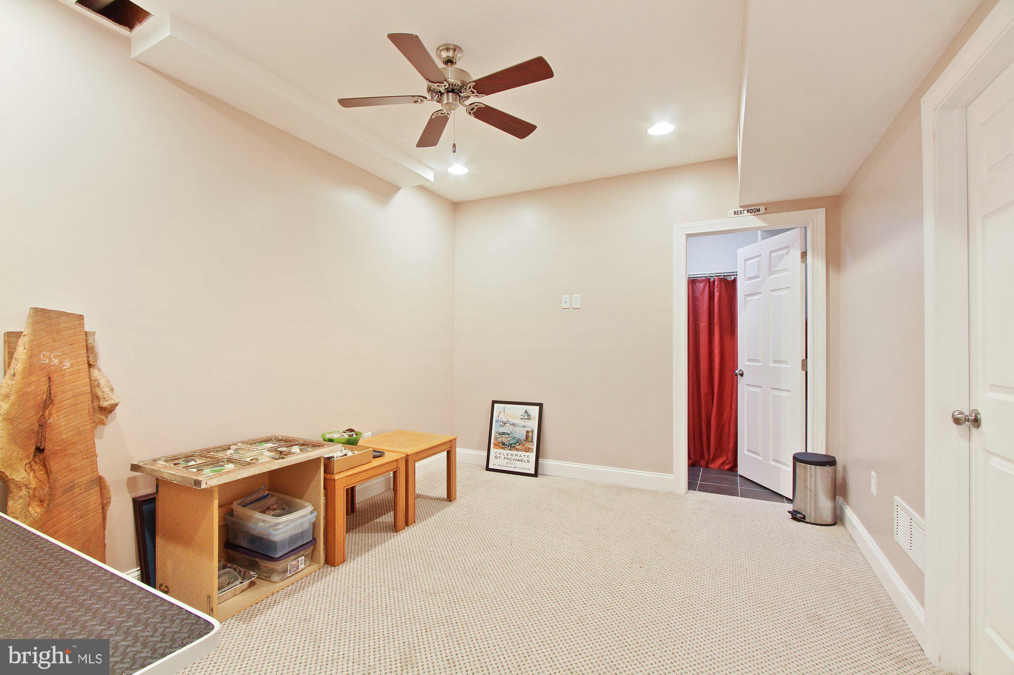 930 White Oak Road Windsor, PA 17366 - Photo 43 of 72 Craft Room