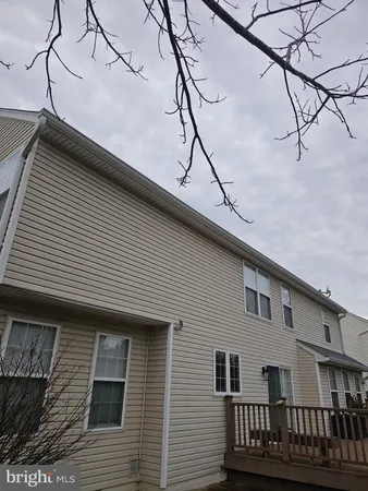 $625,000 | 220 Williamsburg Circle, La Plata, MD 20646