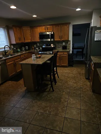 $625,000 | 220 Williamsburg Circle, La Plata, MD 20646